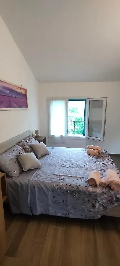 Aparthotel Agriturismo Ca' Du Nibile Di Bove Gabriele Carbuta